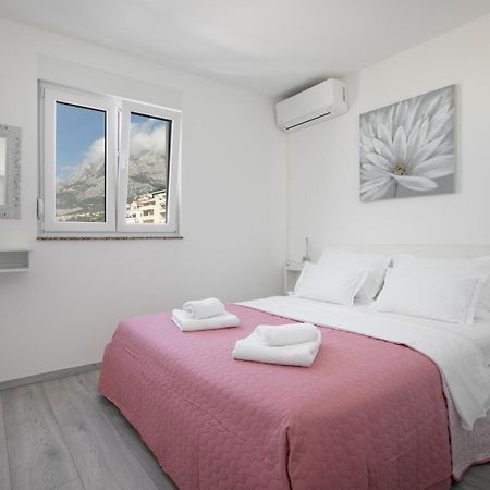 Sea View Apartments Dammi With Free Parking Makarska Esterno foto