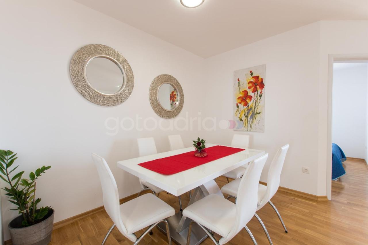 Sea View Apartments Dammi With Free Parking Makarska Esterno foto