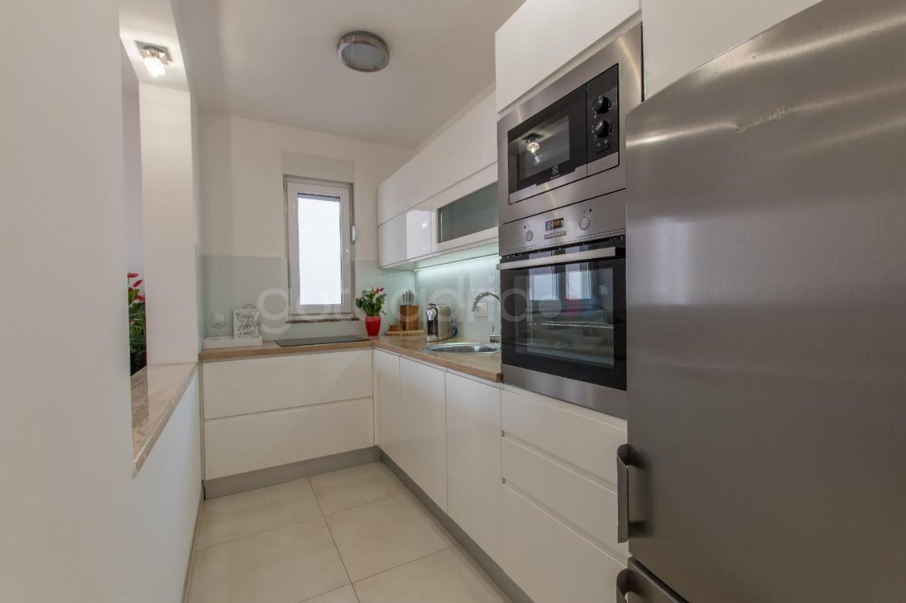 Sea View Apartments Dammi With Free Parking Makarska Esterno foto