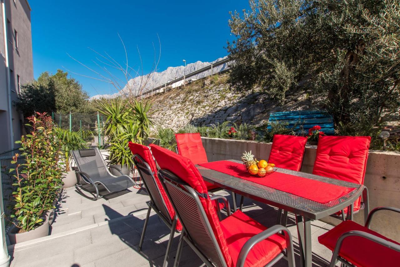 Sea View Apartments Dammi With Free Parking Makarska Esterno foto