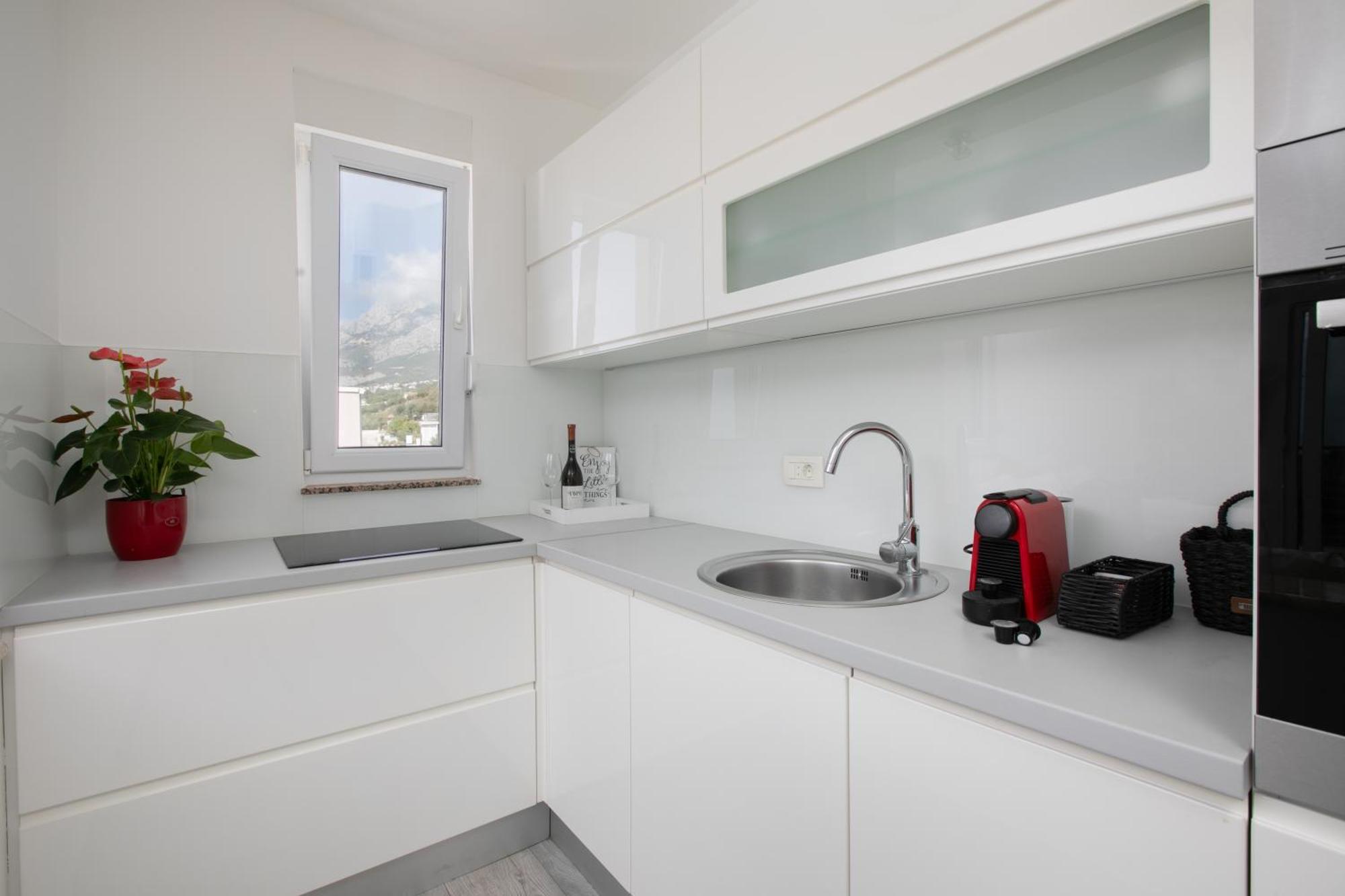 Sea View Apartments Dammi With Free Parking Makarska Esterno foto